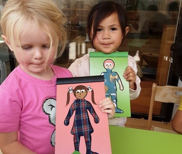 Art show and tell Art show and tell